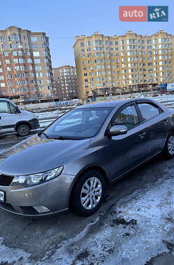 Седан Kia Cerato 2009 в Софіївській Борщагівці