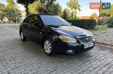 Седан Kia Cerato 2009 в Солотвині