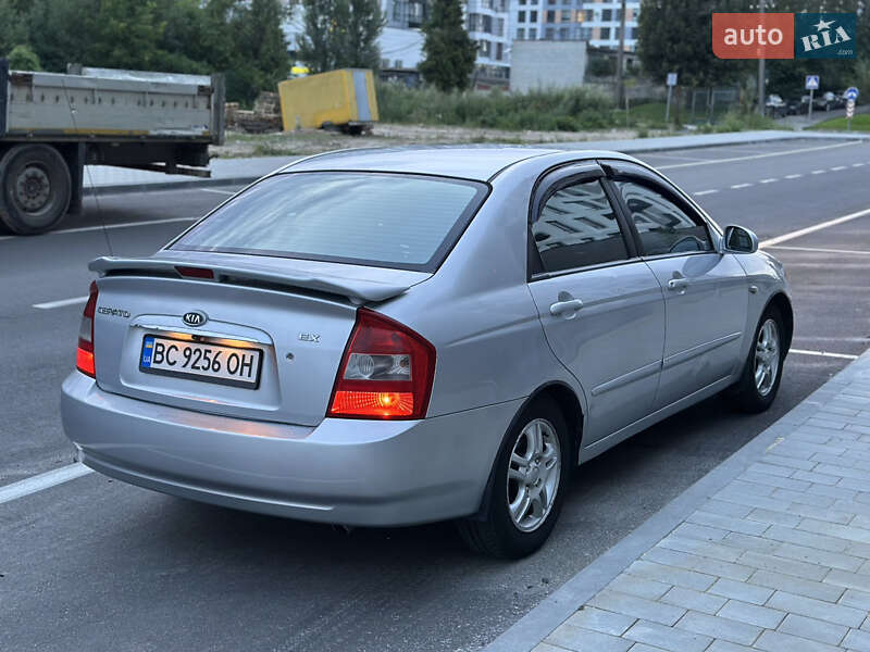 Kia Cerato 2006