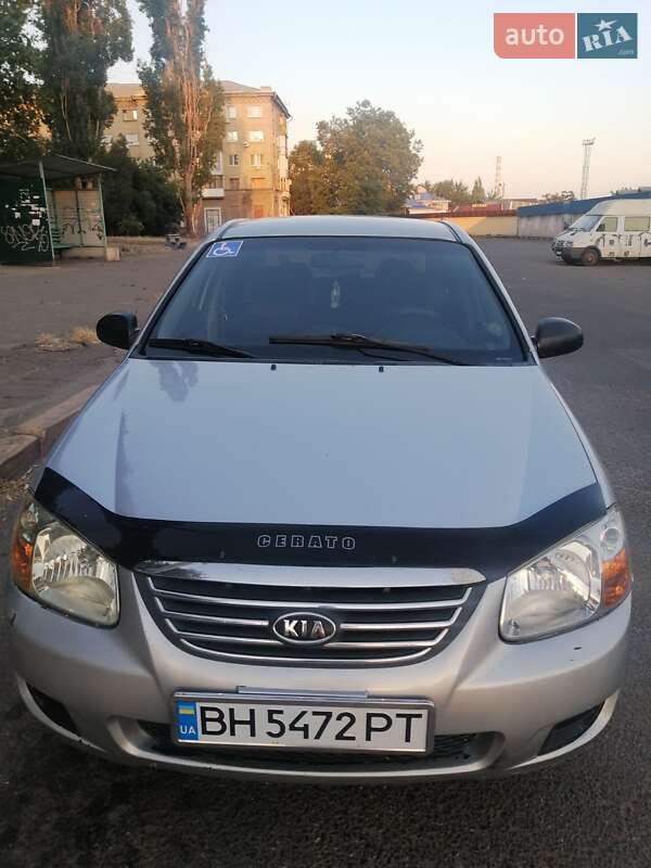 Седан Kia Cerato 2007 в Николаеве