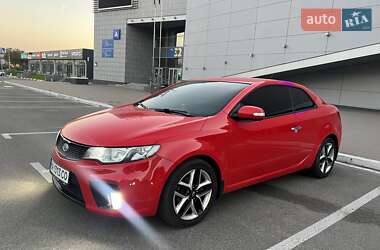 Купе Kia Cerato 2010 в Києві