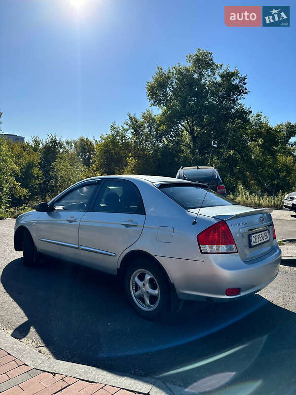 Седан Kia Cerato 2006 в Киеве