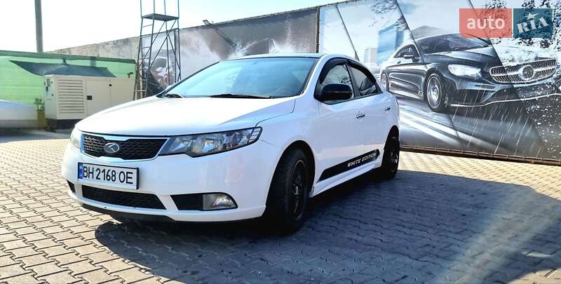 Kia Cerato 2011