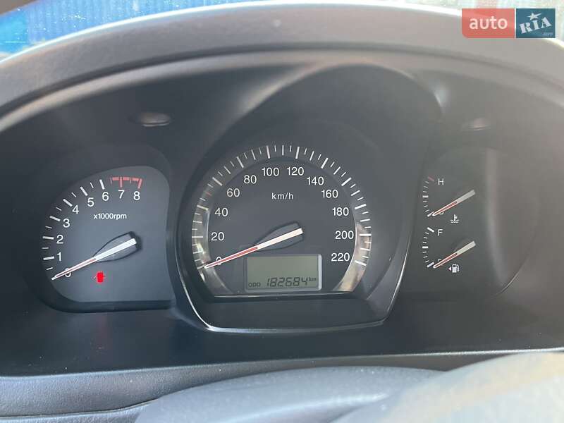 Седан Kia Cerato 2007 в Сумах