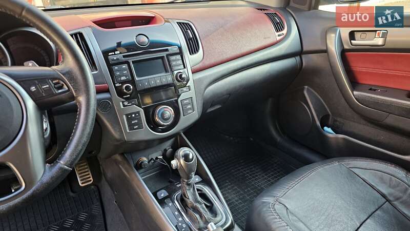 Купе Kia Cerato 2011 в Хмельницком