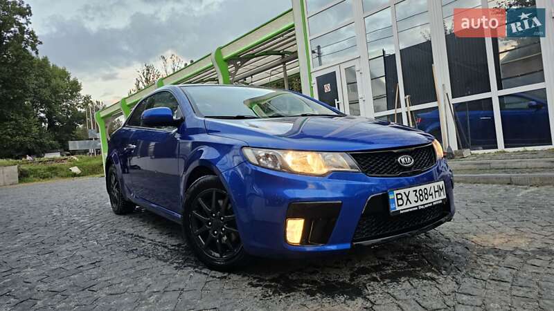 Купе Kia Cerato 2011 в Хмельницком