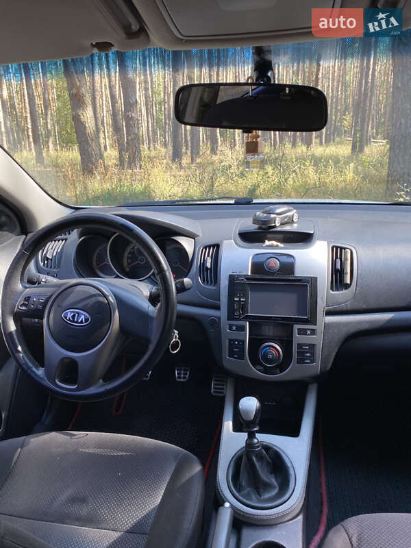 Седан Kia Cerato 2009 в Ирпене фото 10 Седан Kia Cerato 2009 в Ирпене