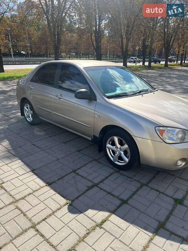 Седан Kia Cerato 2006 в Киеве фото 6 Седан Kia Cerato 2006 в Киеве