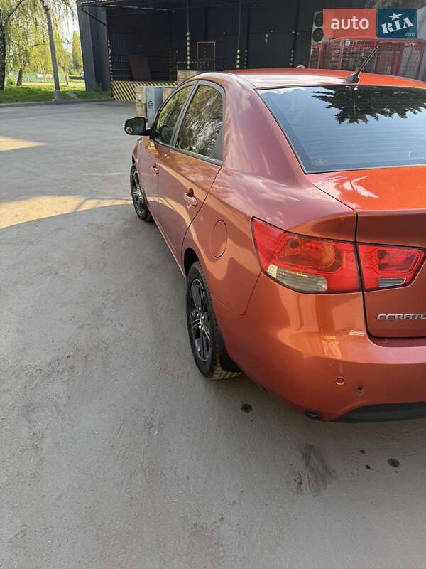 Седан Kia Cerato 2009 в Дружковке