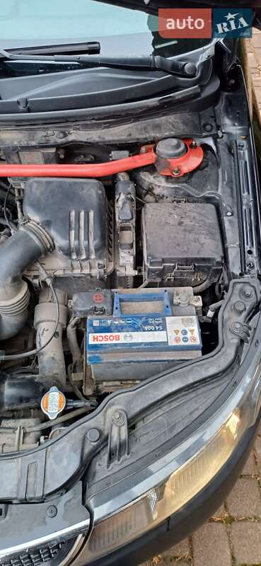 Седан Kia Cerato 2009 в Киеве