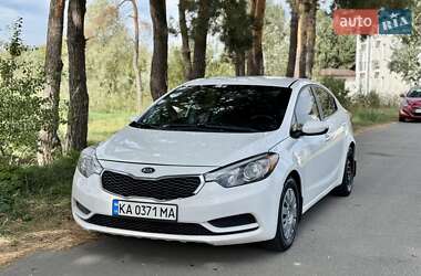 Седан Kia Cerato 2016 в Києві