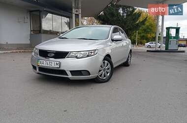 Седан Kia Cerato 2009 в Дніпрі