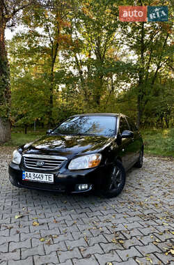 Седан Kia Cerato 2007 в Киеве