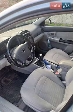 Седан Kia Cerato 2007 в 