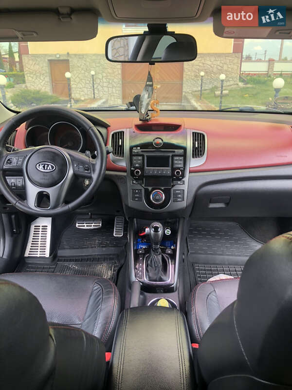 Купе Kia Cerato 2012 в Ратному фото 15 Купе Kia Cerato 2012 в Ратному