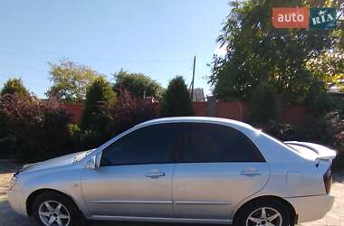 Седан Kia Cerato 2004 в  фото 3 Седан Kia Cerato 2004 в