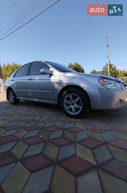 Седан Kia Cerato 2004 в  фото 8 Седан Kia Cerato 2004 в
