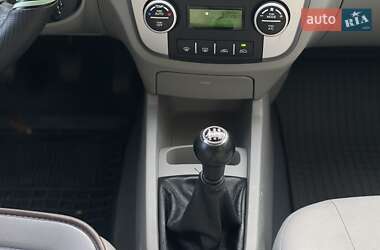 Седан Kia Cerato 2008 в 
