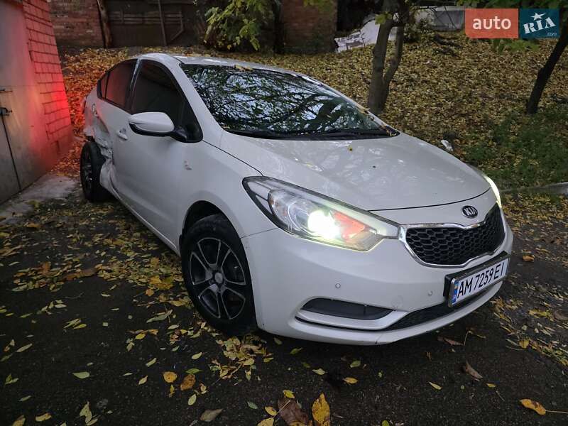 Седан Kia Cerato 2013 в Бердичеве