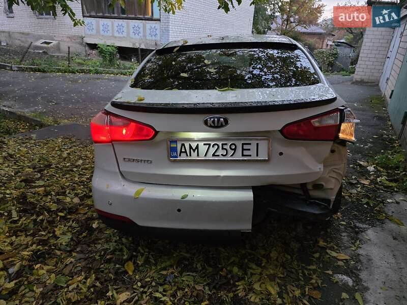 Седан Kia Cerato 2013 в Бердичеве