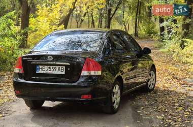 Седан Kia Cerato 2007 в 