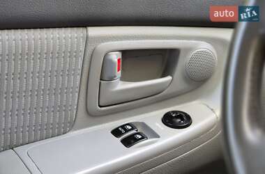 Седан Kia Cerato 2007 в 
