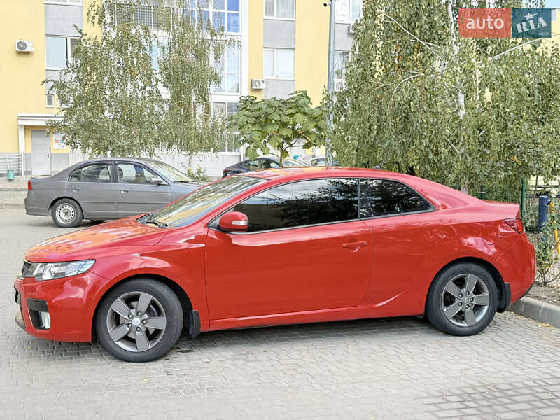 Купе Kia Cerato 2010 в Одесі