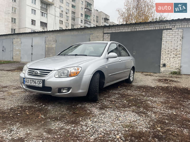 Седан Kia Cerato 2006 в Харкові