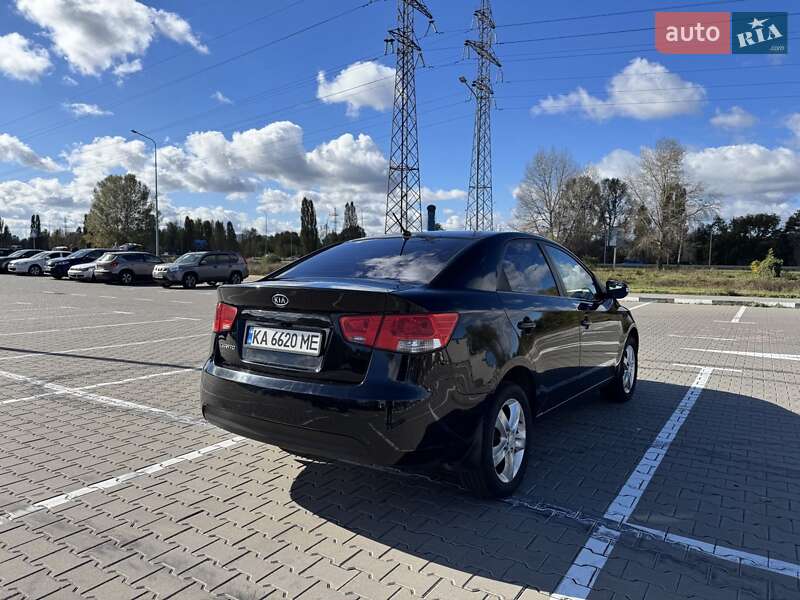 Седан Kia Cerato 2009 в Киеве фото 11 Седан Kia Cerato 2009 в Киеве