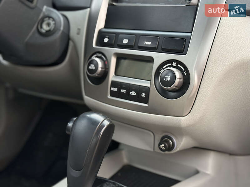 Седан Kia Cerato 2006 в Киеве фото 12 Седан Kia Cerato 2006 в Киеве