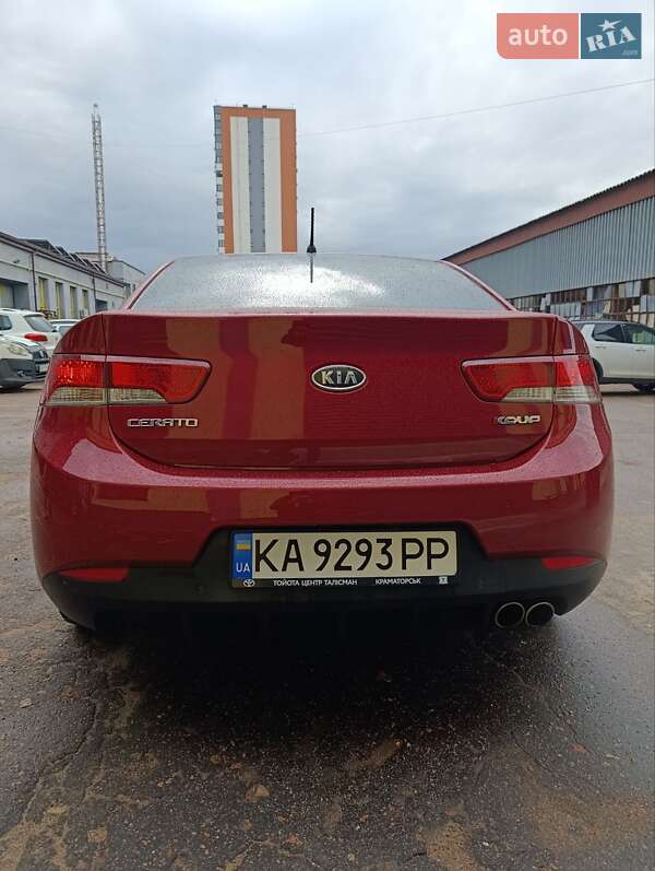 Купе Kia Cerato 2011 в Киеве фото 2 Купе Kia Cerato 2011 в Киеве