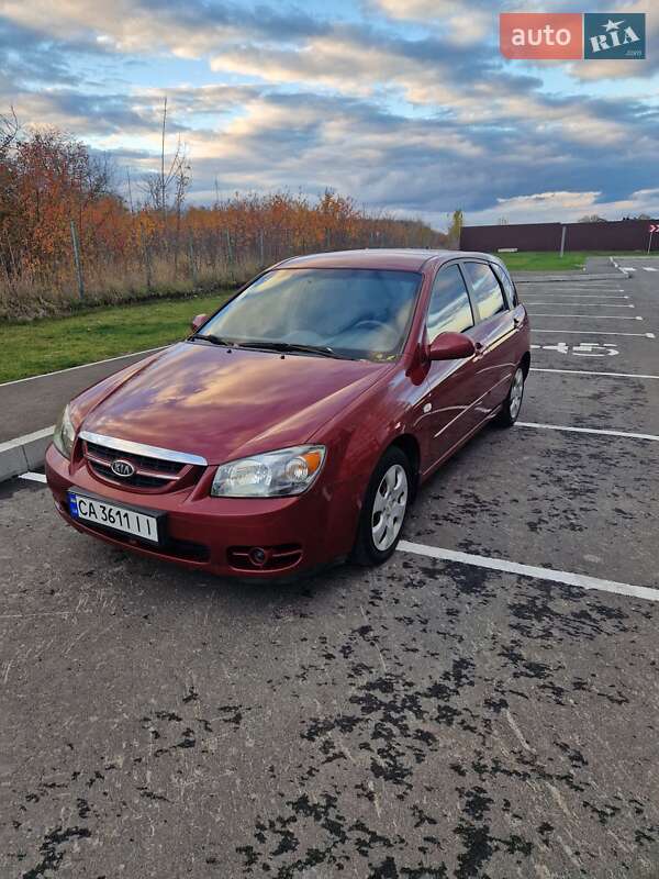 Хэтчбек Kia Cerato 2005 в Умани фото Хэтчбек Kia Cerato 2005 в Умани
