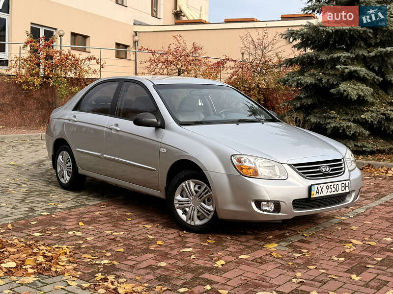 Седан Kia Cerato 2008 в Харькове
