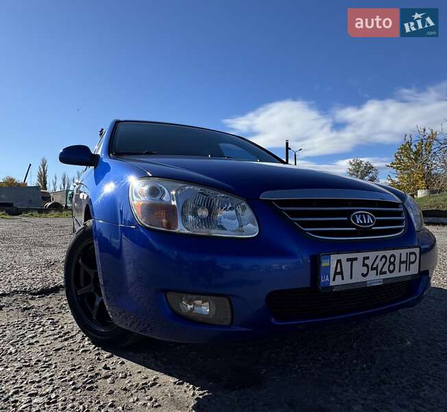 Седан Kia Cerato 2008 в Николаеве фото 5 Седан Kia Cerato 2008 в Николаеве