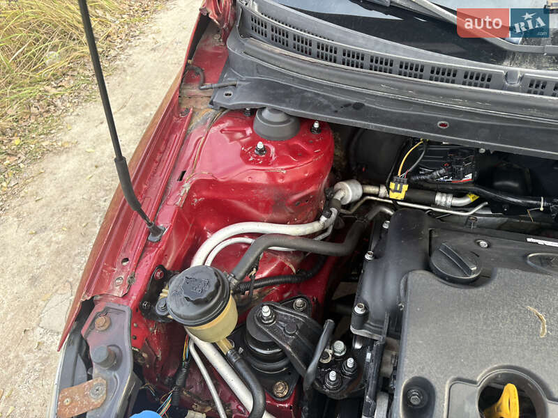 Седан Kia Cerato 2010 в Киеве