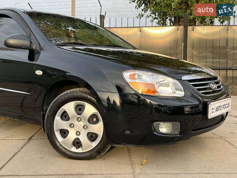 Седан Kia Cerato 2008 в Киеве