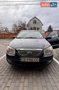 Седан Kia Cerato 2006 в Черновцах