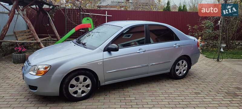Седан Kia Cerato 2007 в Тернополі