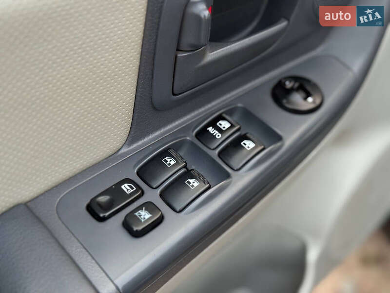 Седан Kia Cerato 2006 в Харькове