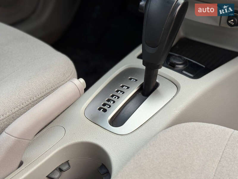 Седан Kia Cerato 2006 в Харькове