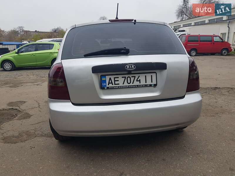 Хэтчбек Kia Cerato 2005 в Днепре фото 6 Хэтчбек Kia Cerato 2005 в Днепре