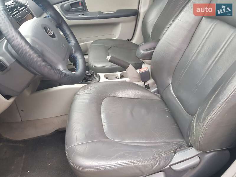 Хэтчбек Kia Cerato 2005 в Днепре фото 8 Хэтчбек Kia Cerato 2005 в Днепре