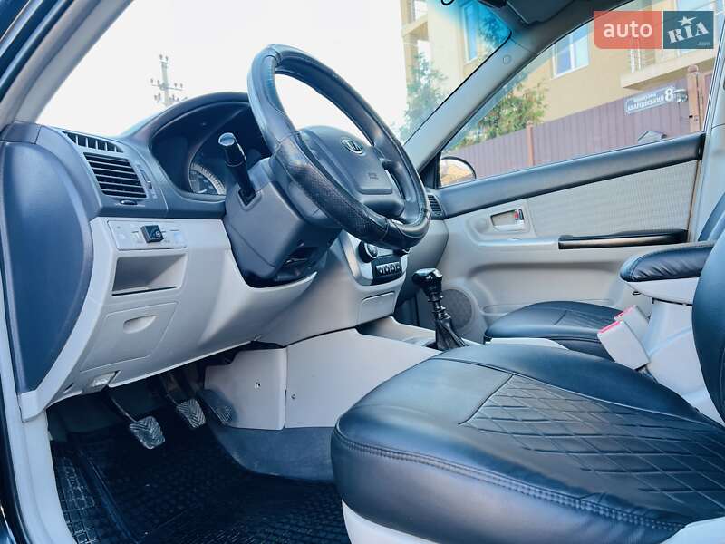 Седан Kia Cerato 2007 в Черновцах