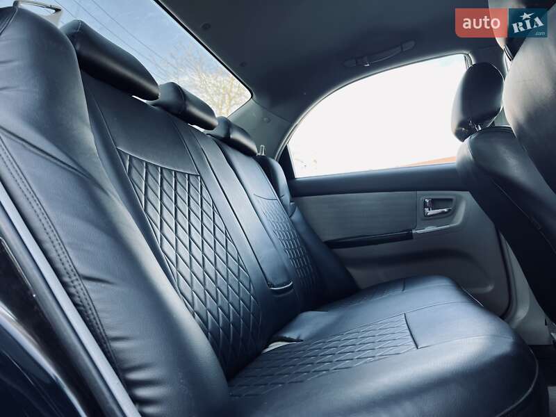 Седан Kia Cerato 2007 в Черновцах