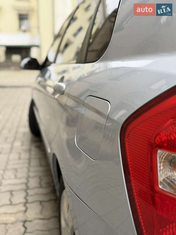 Хэтчбек Kia Cerato 2006 в Запорожье фото 7 Хэтчбек Kia Cerato 2006 в Запорожье