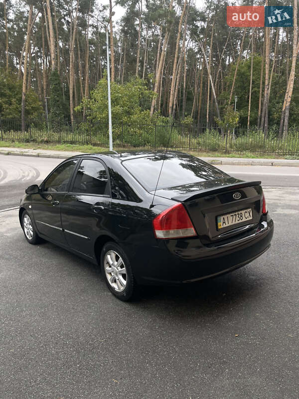 Седан Kia Cerato 2007 в Киеве