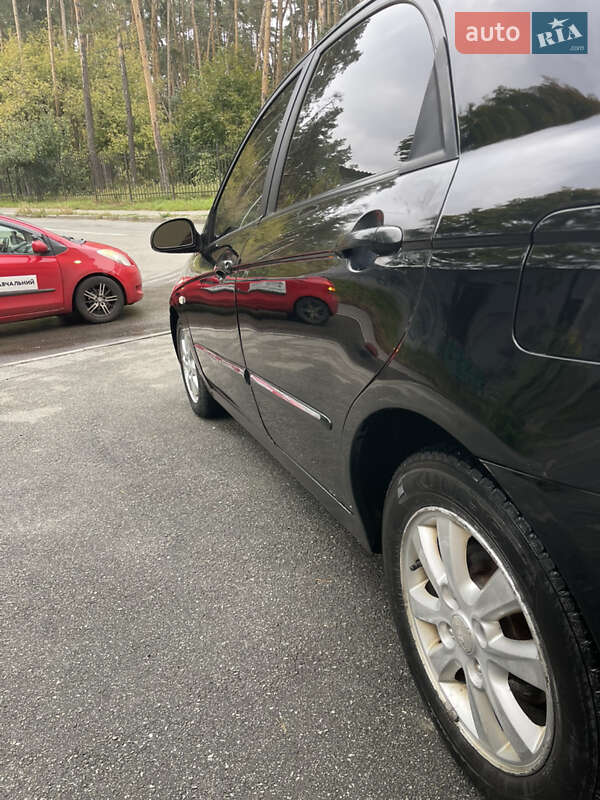 Седан Kia Cerato 2007 в Киеве