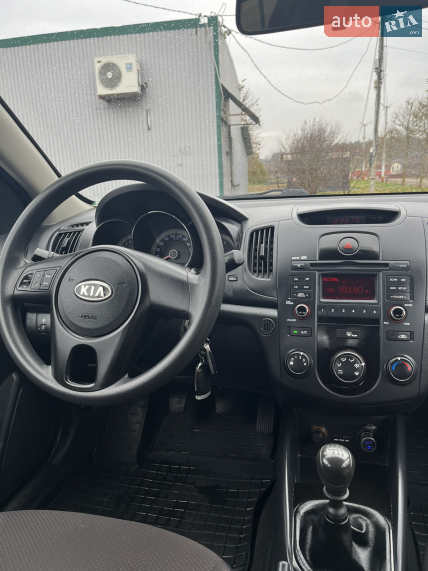 2012 Kia Cerato - мініатюра 11