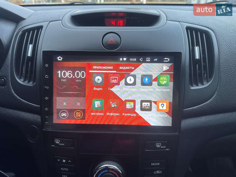 Седан Kia Cerato 2011 в Горишних Плавнях