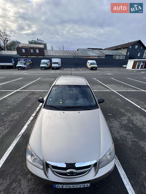 Хэтчбек Kia Cerato 2006 в Киеве